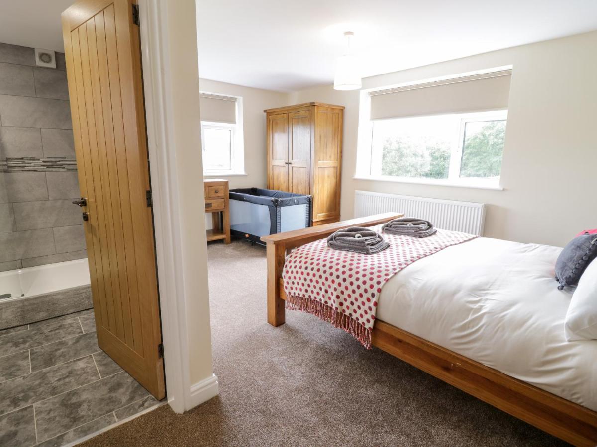 Bryn Mawndy Villa Коруен Екстериор снимка